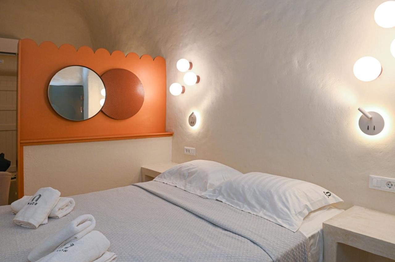 Naos Suites Vóthon Kültér fotó