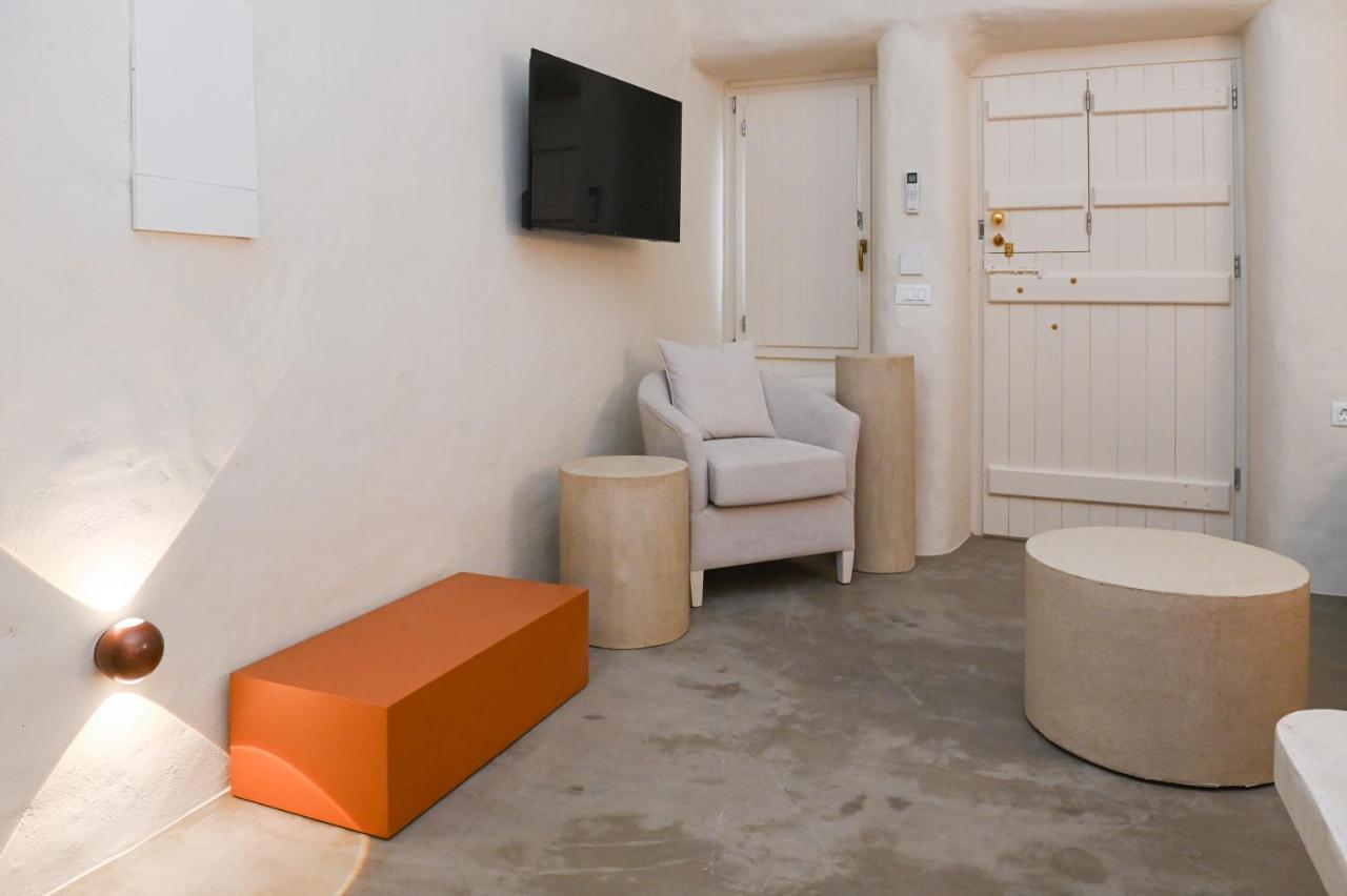 Naos Suites Vóthon Kültér fotó